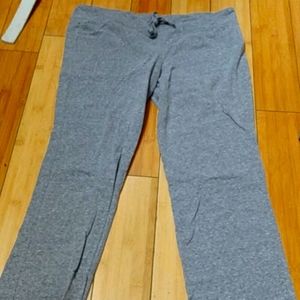 Xhilaration pants medium